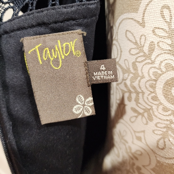 Taylor Navy Dress Size 4 - Picture 6 of 8